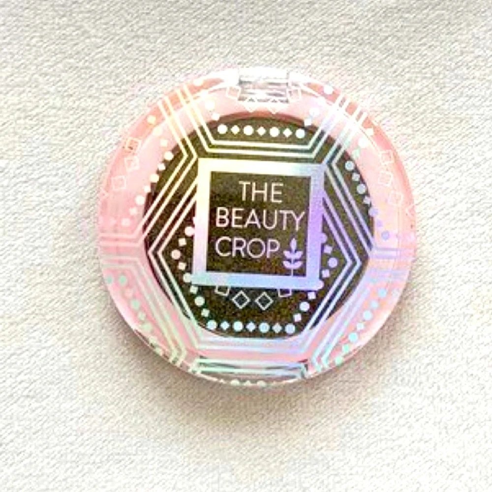 The Beauty Crop Eyeshadow in ‘Halcyon’